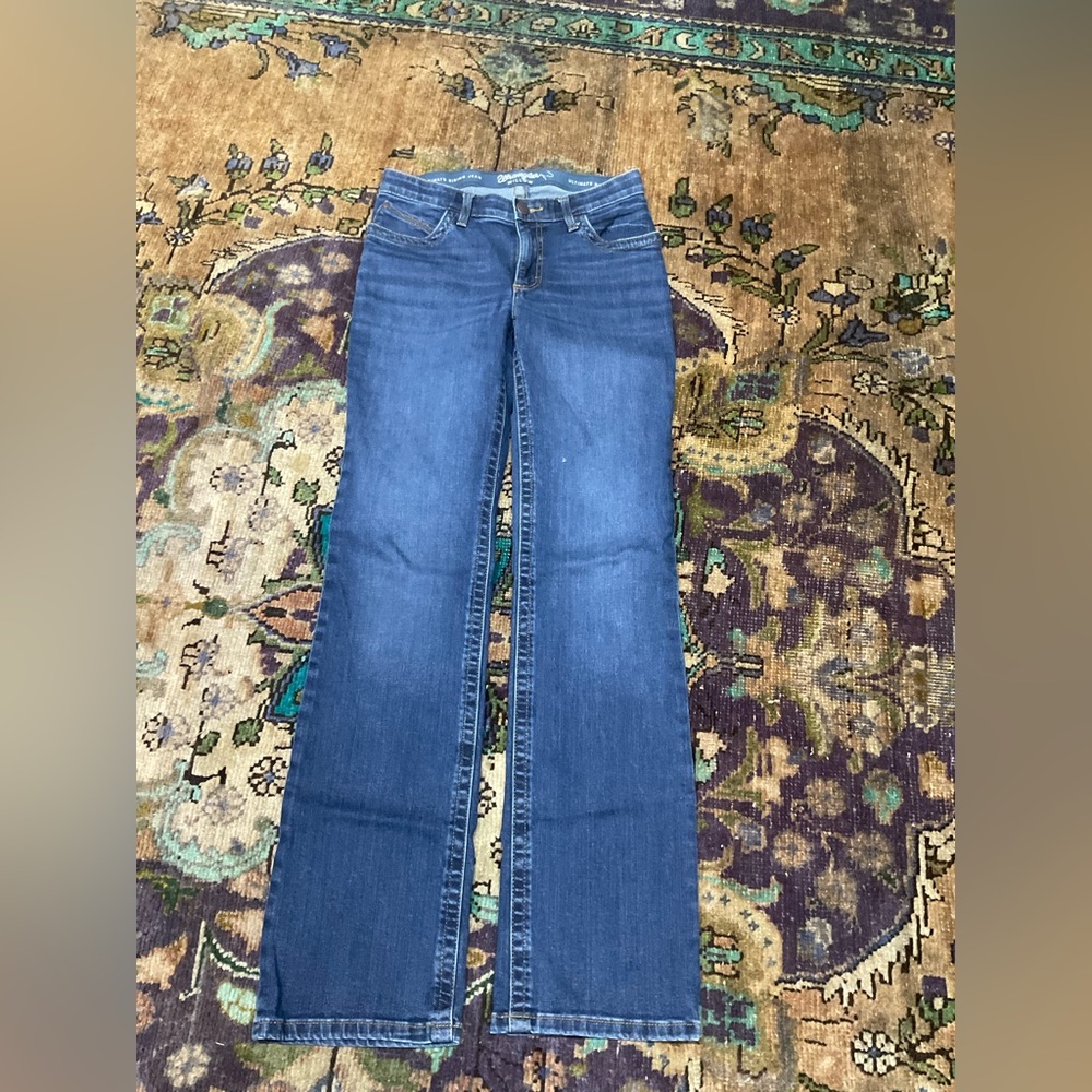 Wrangler Women's Boot Cut Jeans in Deep Blue